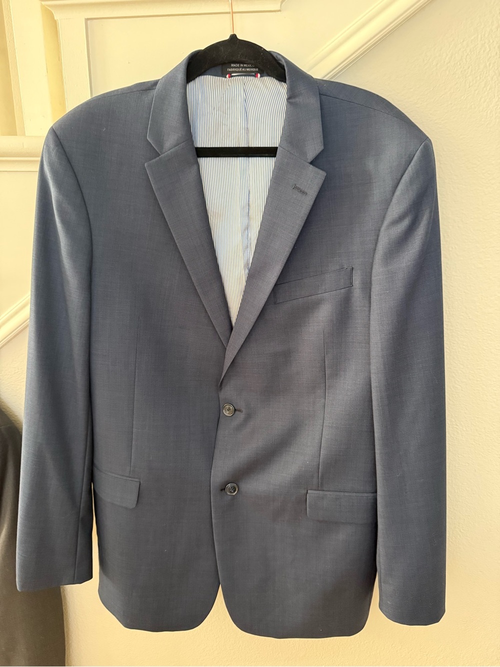 Tommy Hilfiger Men's Navy Blue Two-Button Blazer 44L